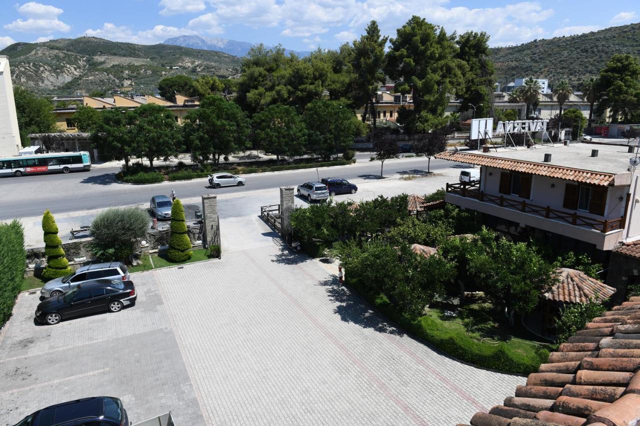Hotel Kaceli بيرات المظهر الخارجي الصورة