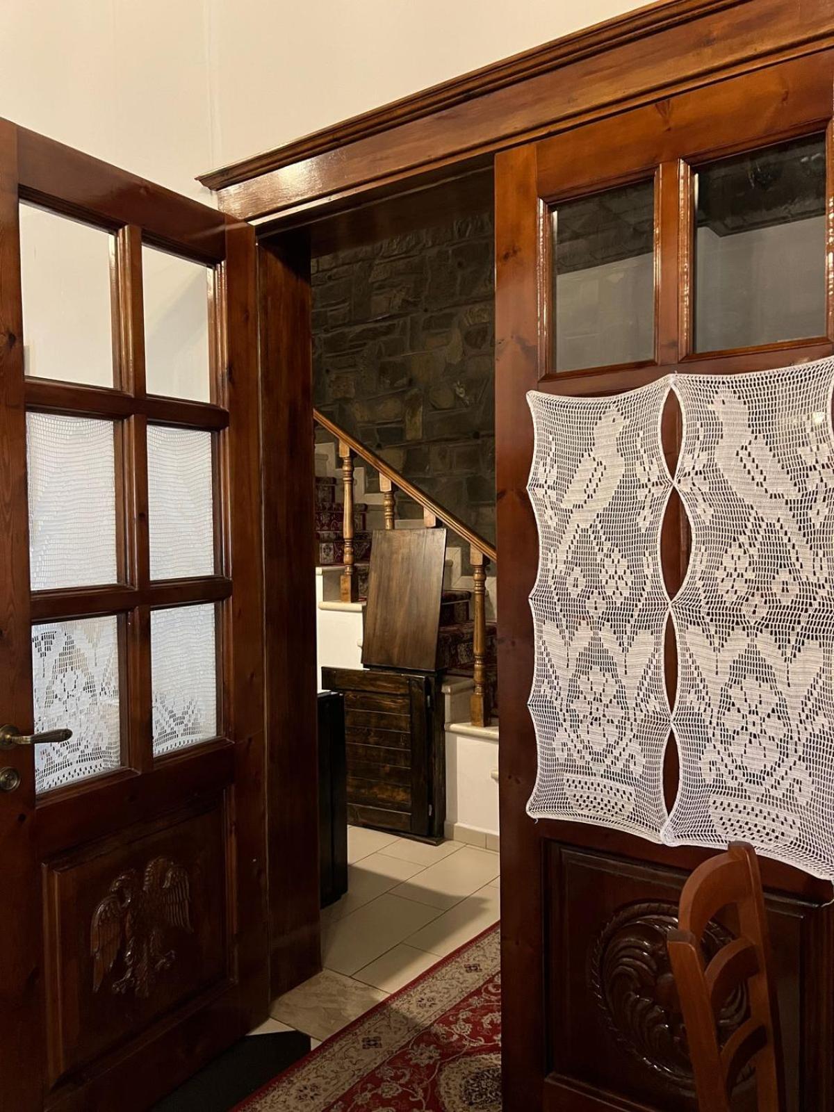 Hotel Kaceli بيرات المظهر الخارجي الصورة